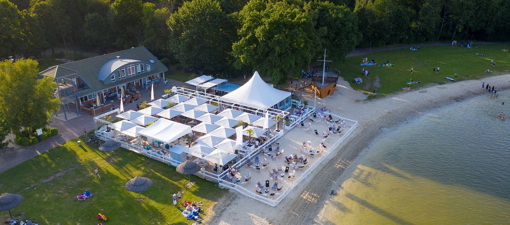 Beachclub am Hartensbergsee